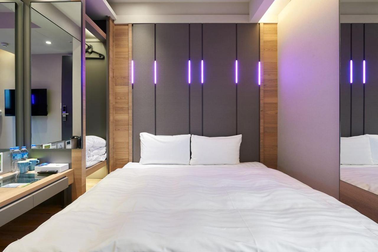 Kiwi Share Hotel Trung Lịch Ngoại thất bức ảnh